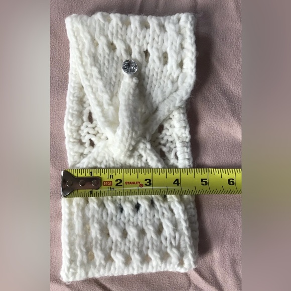 FWP💚 Made of Me Knit White with Faux Zirconia Cozy Head Wrap - OSFM - Picture 5 of 6